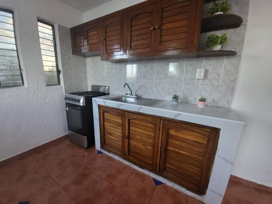 2 Rooms Apartment With Private Beach In Puerto Juarez Cancun Exterior photo